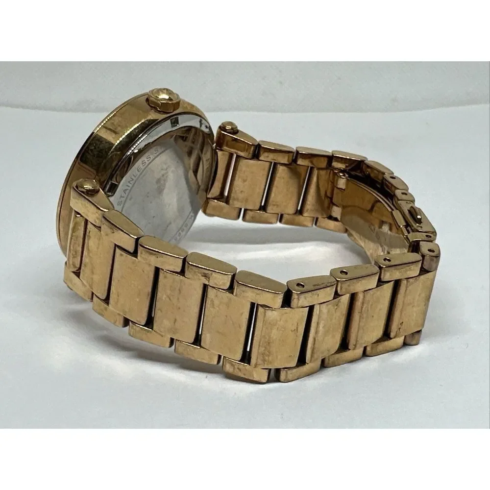 Michael Kors Parker MK5865 Women Rose Gold Analog Dial Quartz Wrist Watch NUL39